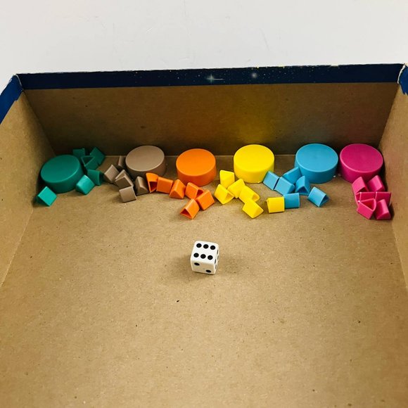 Vintage Trivial Pursuit Magic of Disney Family Edition 1986 Board Game - Picture 10 of 11